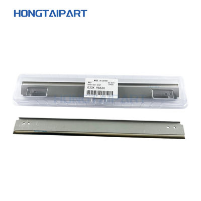 satın al OEM 2. BTR Transfer Kemer Temizlik Bıçağı 033K98630 033K96890 607K04292 607K04291 607K04293 859K07313 Xerox için DC V80 V180 V2100 V3100 Kopyacı IBT Kemer Temizleyicisi Bıçağı çevrimiçi üretim